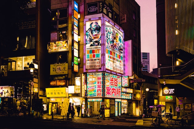 青浦寻找学术平衡：留学日本如何处理学业与生活